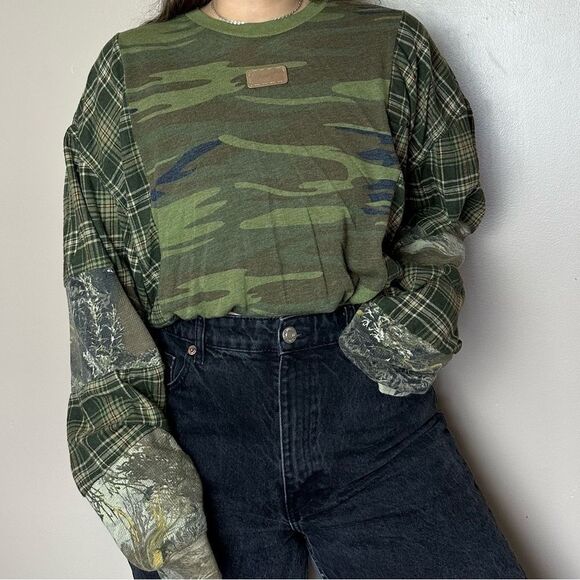 Reworked Upcycled Wrangler Camo Long Sleeve Shirt Relaxed baggy loose fit Shirt - Picture 1 of 4
